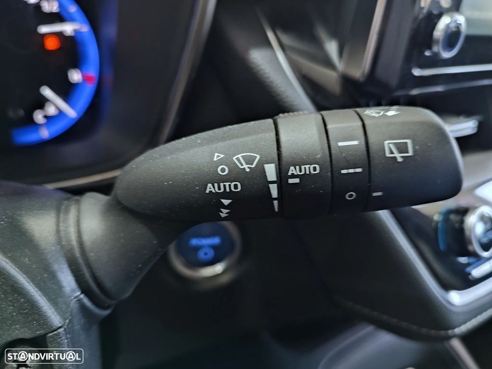 Toyota Corolla Touring Sports 1.8 Hybrid Trek - 25