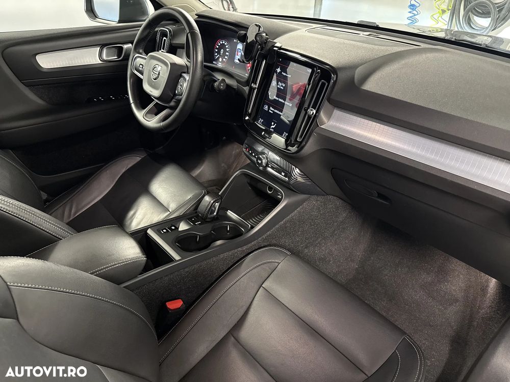 Volvo XC 40 T5 AWD Inscription - 27