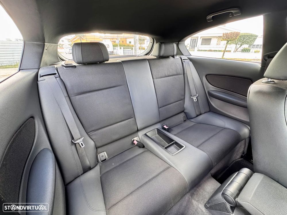 BMW 118 d DPF Edition Sport - 17