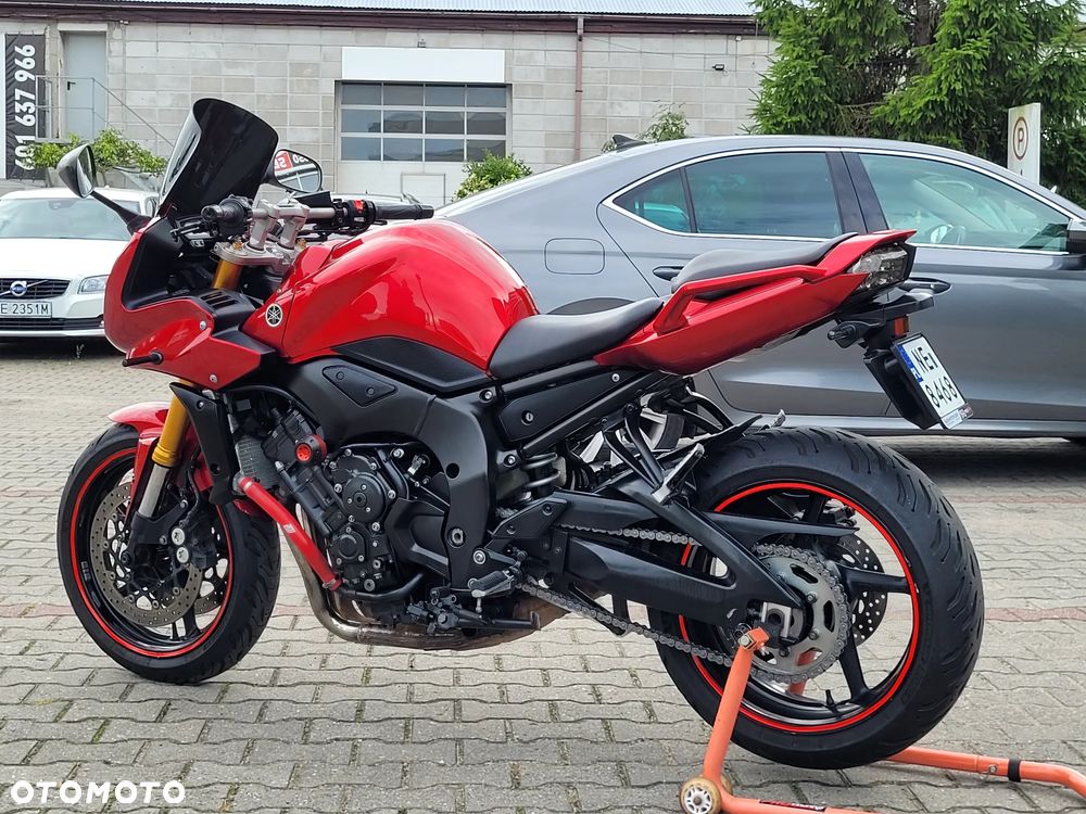Yamaha FZ - 18