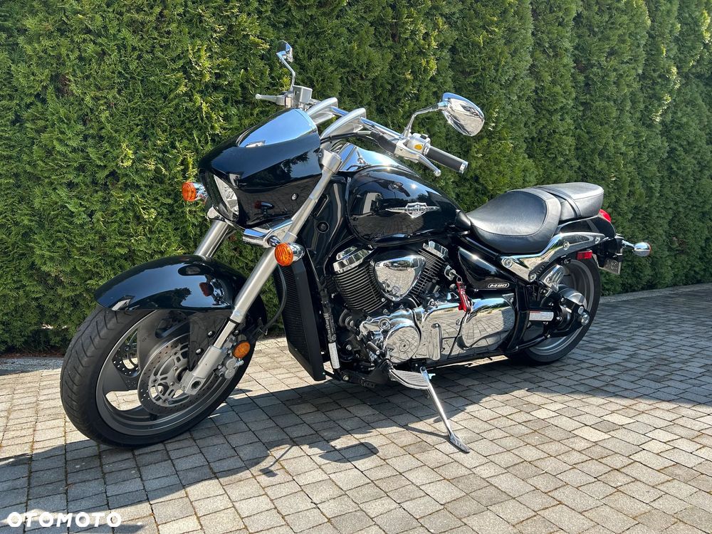 Suzuki Boulevard - 2