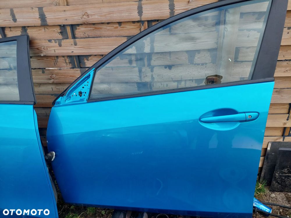 Mazda3 Bl  Lewe przó prawe tył - 1