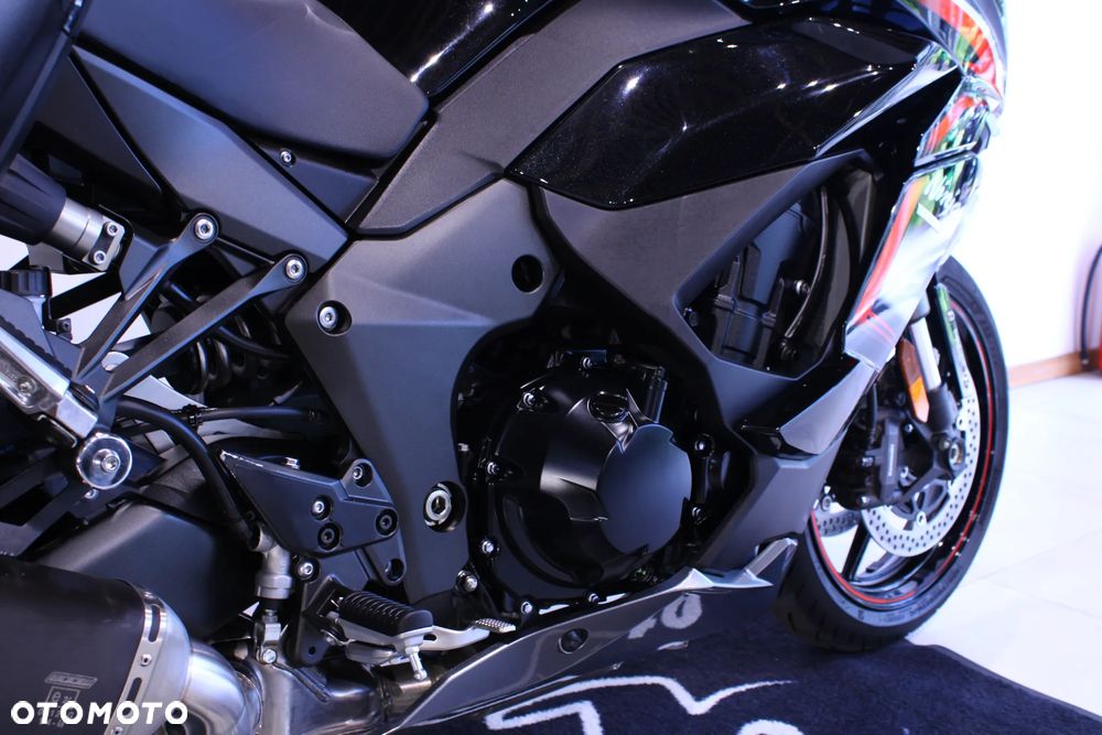 Kawasaki Ninja 1000 SX - 28