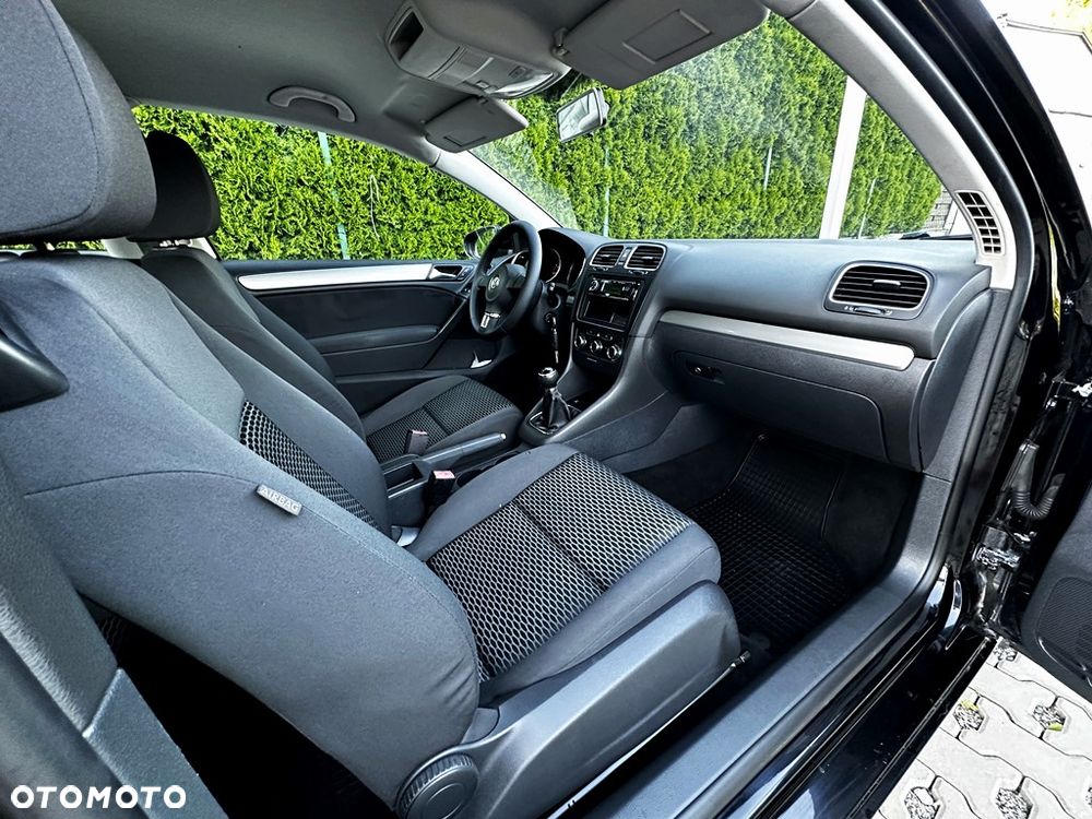 Volkswagen Golf 1.4 Edition - 30