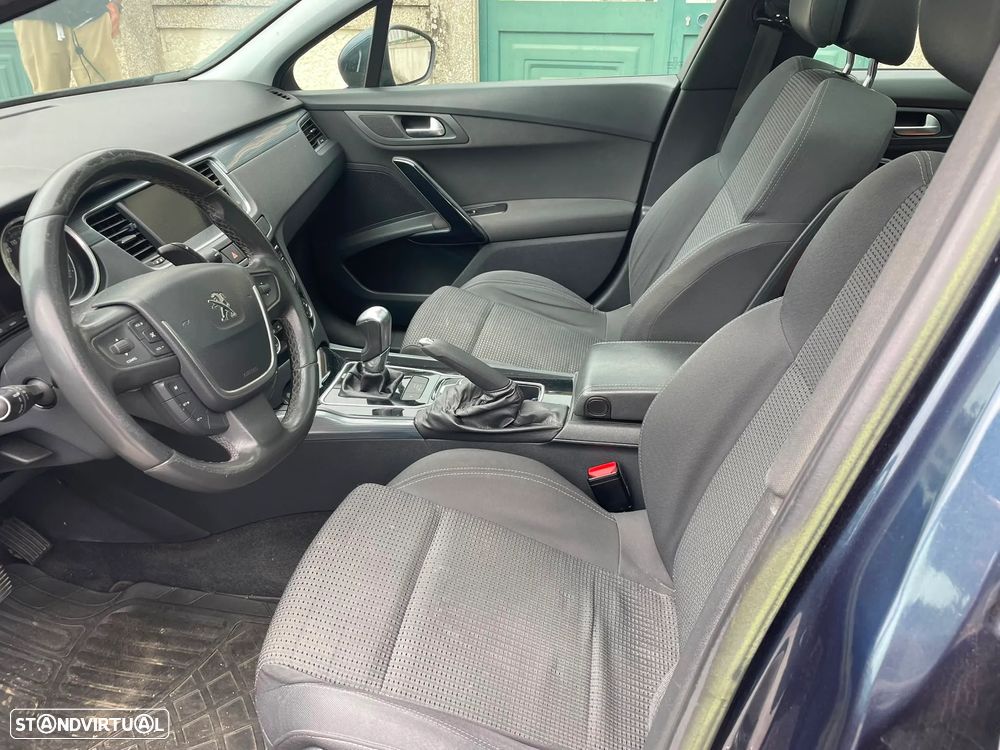 Peugeot 508 SW - 8