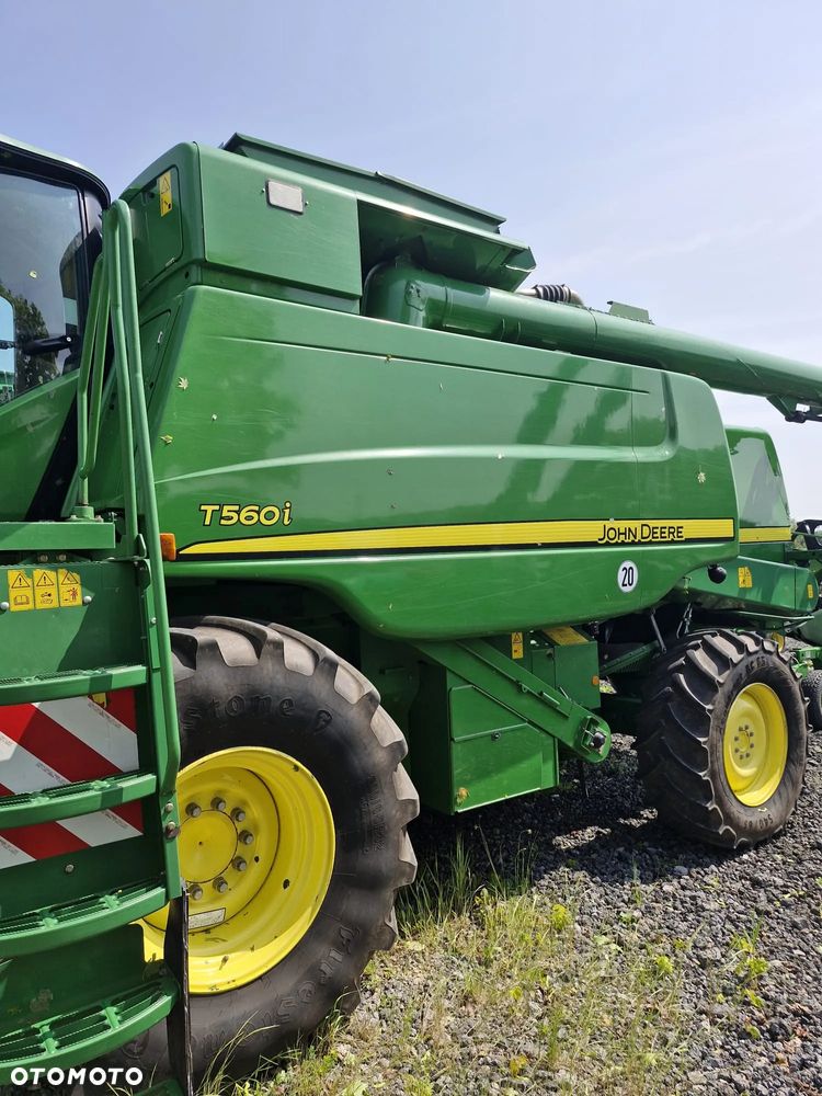 John Deere T560 - 4