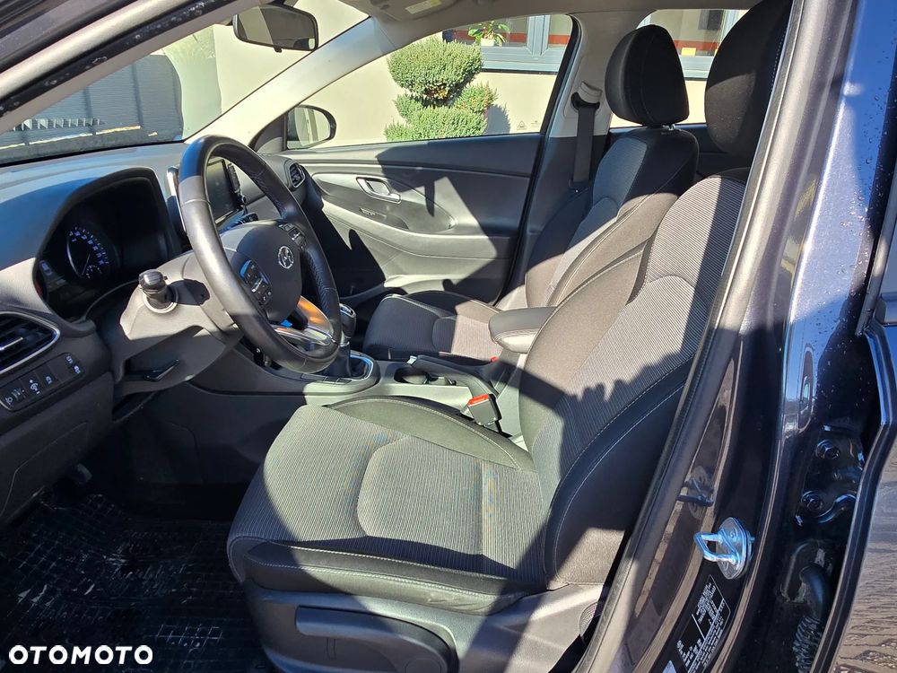 Hyundai i30 1.0 T-GDI Modern - 10