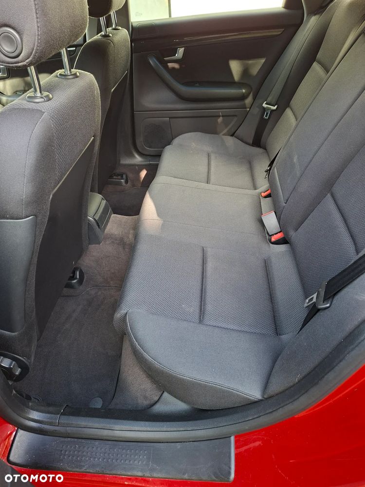 Audi A4 Avant 2.5 TDI - 16