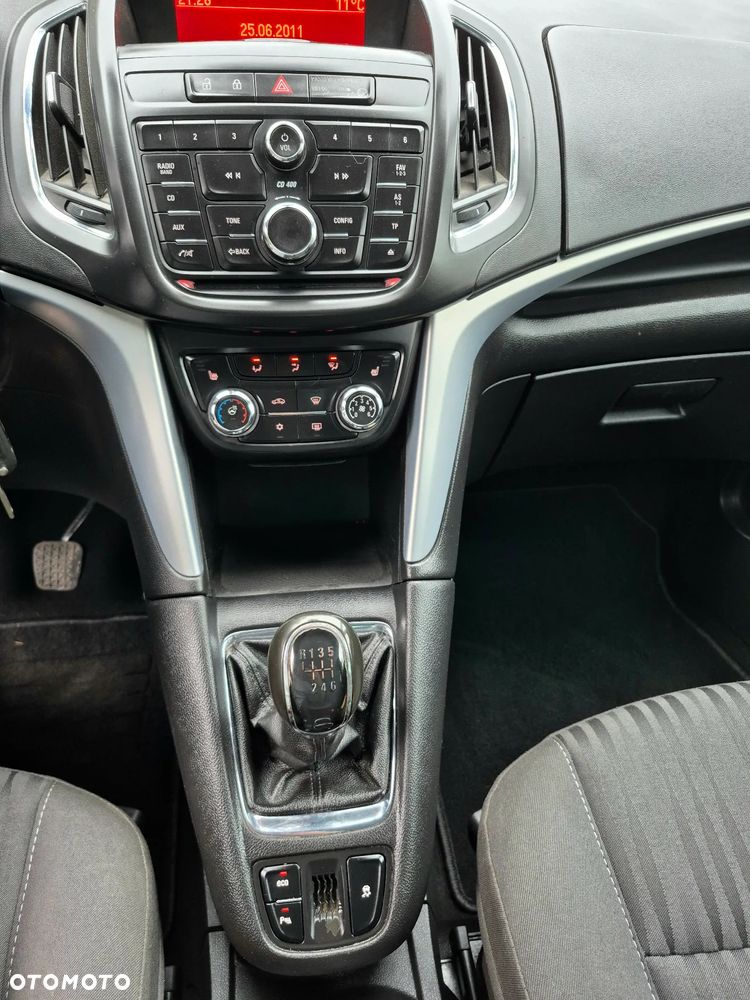 Opel Zafira 1.4 Turbo Edition - 25