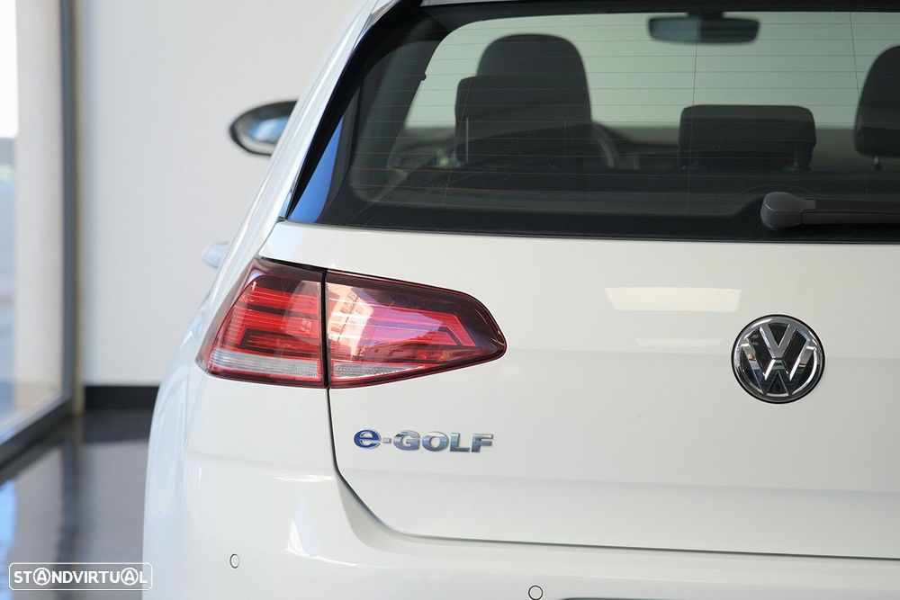 VW e-Golf AC/DC - 14
