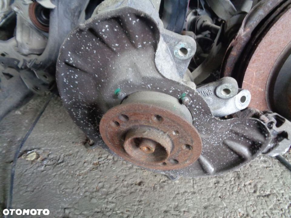 MERCEDES ML W166 ZWROTNICA TYLNA PRAWA 350 CDI - 1