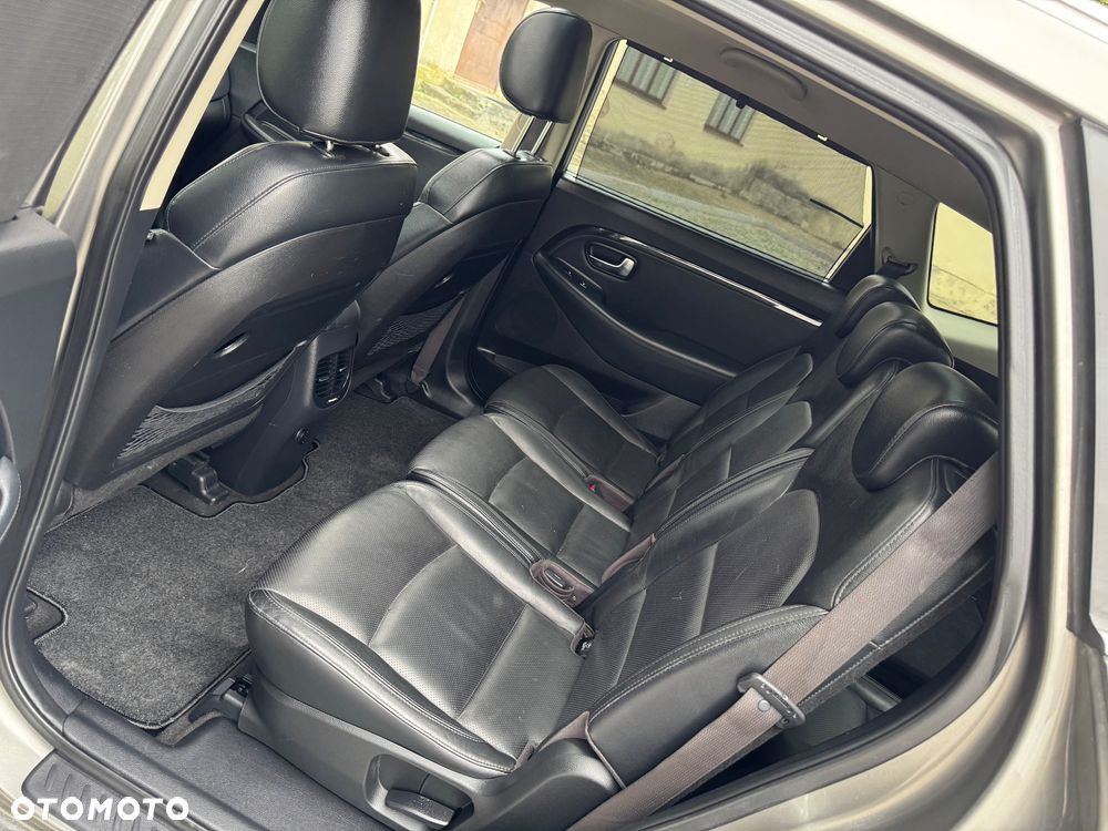 Kia Carens 1.7 CRDi Edition 7 - 22