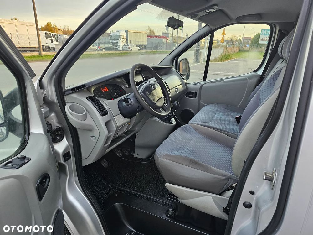 Renault Trafic - 7