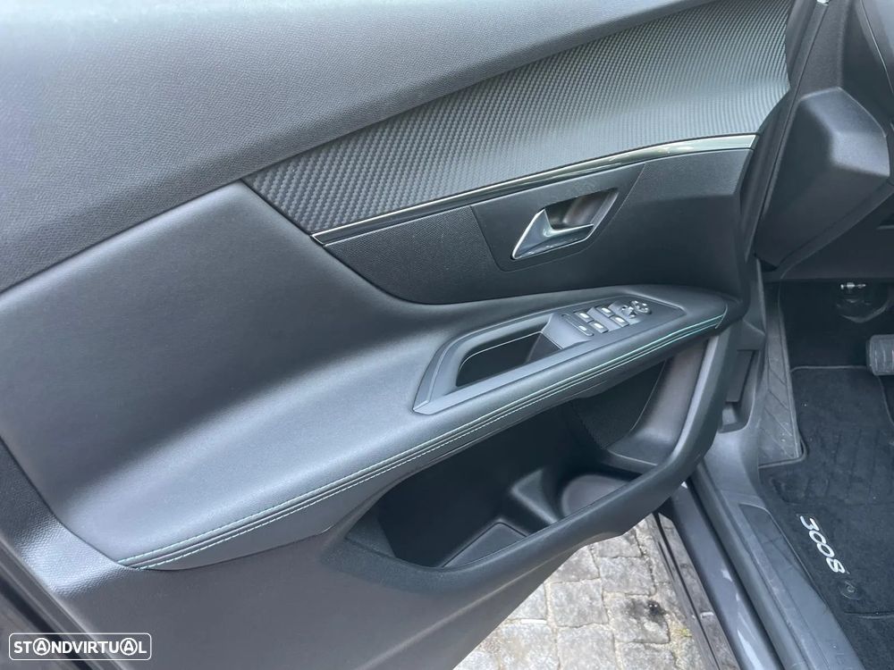 Peugeot 3008 1.6 Hybrid Allure Pack e-EAT8 - 14