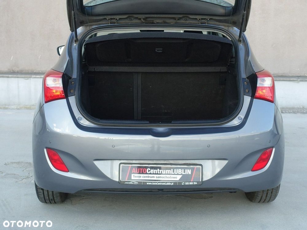 Hyundai i30 1.4 Comfort - 23