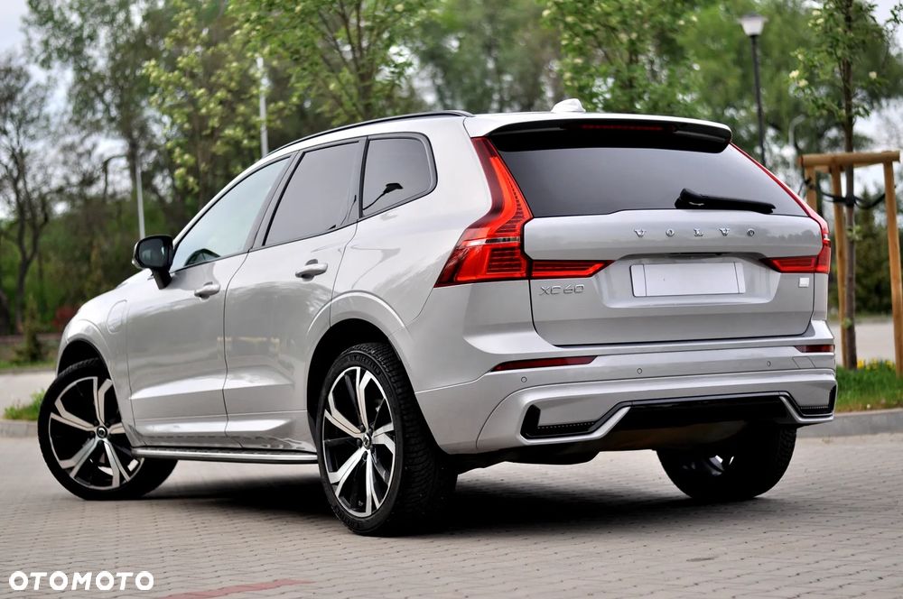 Volvo XC 60 T6 AWD Recharge Geartronic RDesign - 14