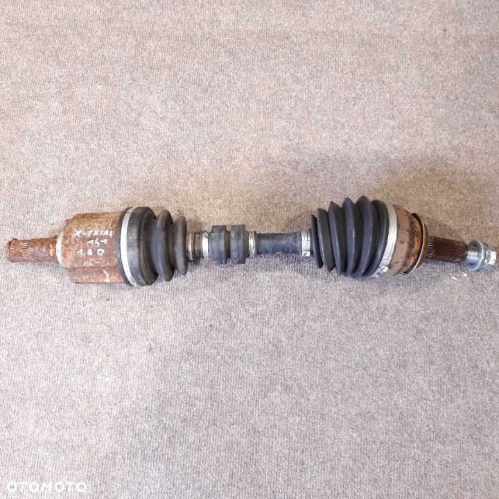 Półoś Lewa Przednia NISSAN X TRAIL T32 1.6 DCI - 1