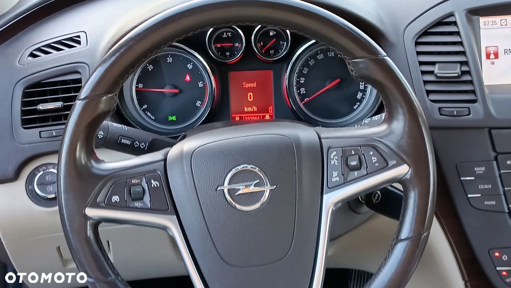 Opel Insignia 2.0 CDTI Edition - 9