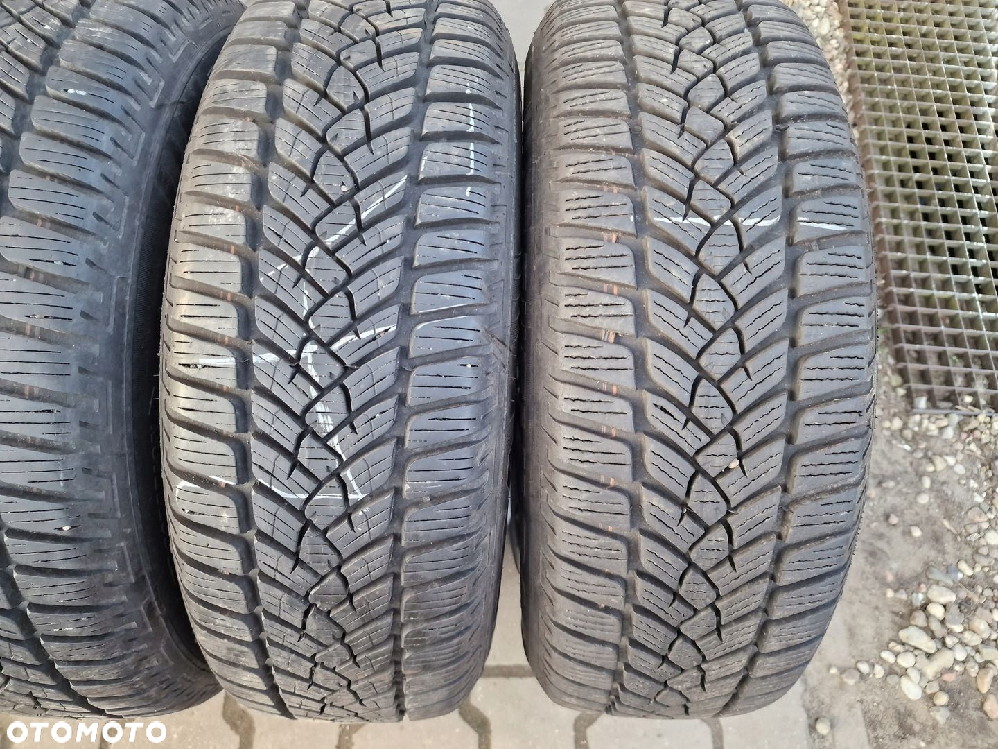 KOŁA FELGI OPONY RENAULT CAPTUR 16 4X100 ET40 ORYGINALNE 205/60R16 ZIMA - 12