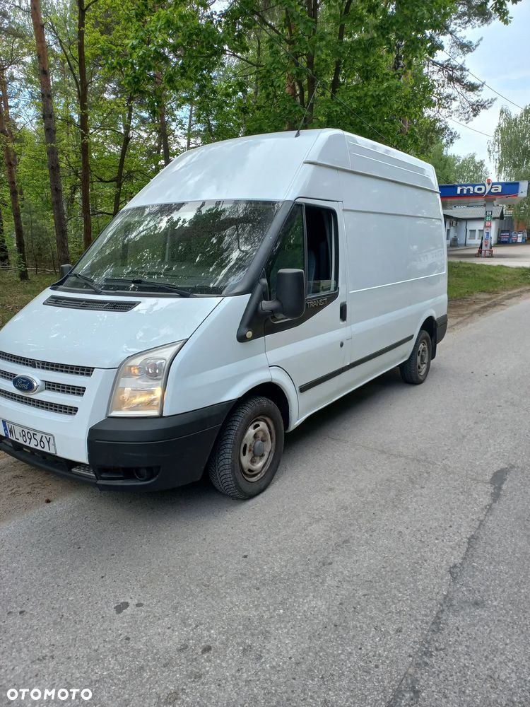 Ford Transit - 11