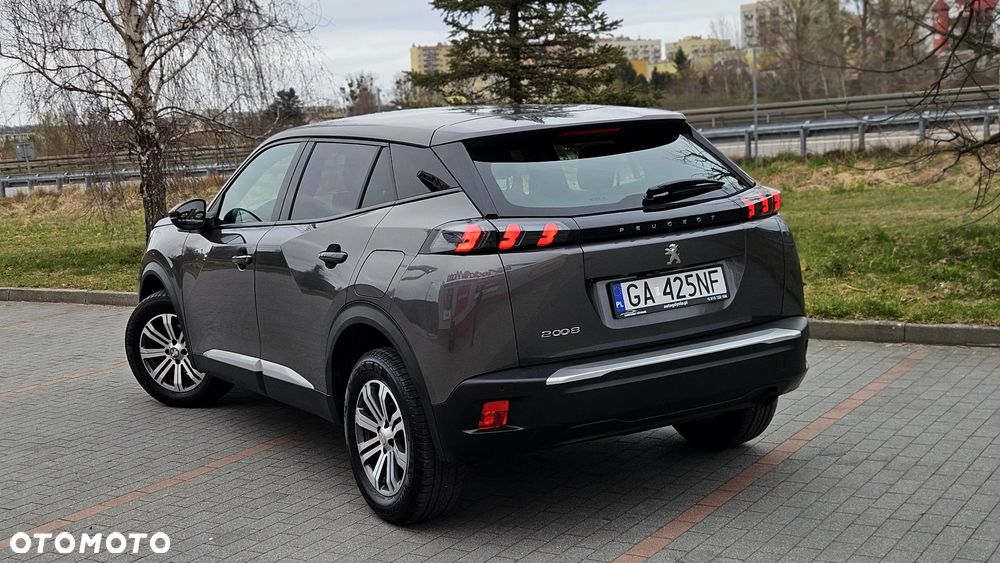 Peugeot 2008 Benzin 100 Style - 4