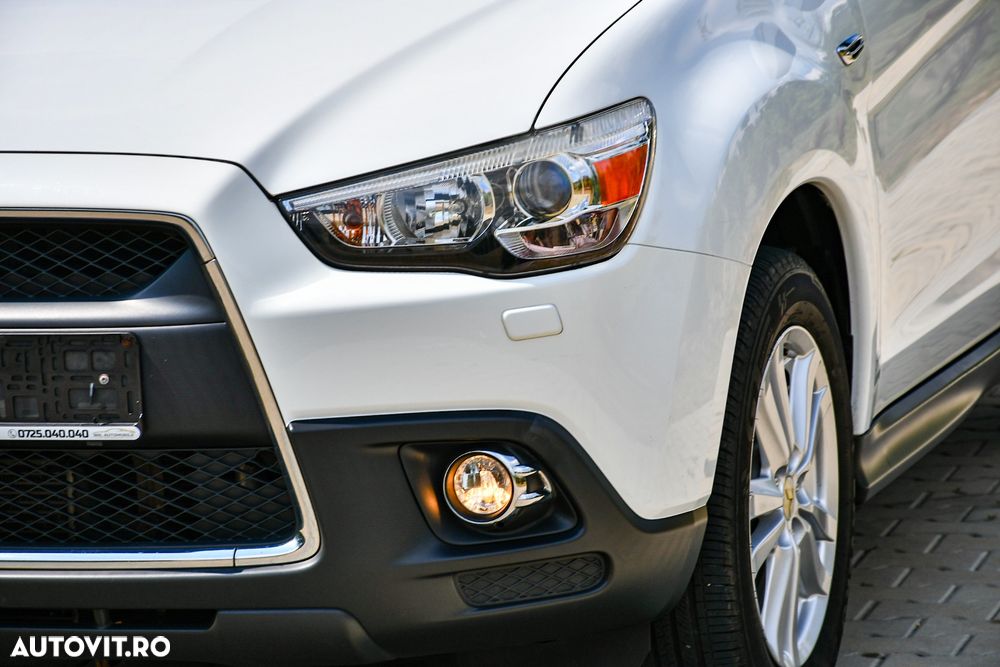 Mitsubishi ASX 1.8 DI-D 4WD Instyle - 12