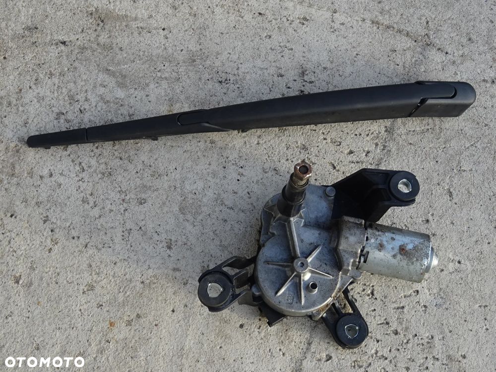 ZAMEK KLAPY TYLNEJ TYŁ OPEL ASTRA H ZAFIRA B - 20