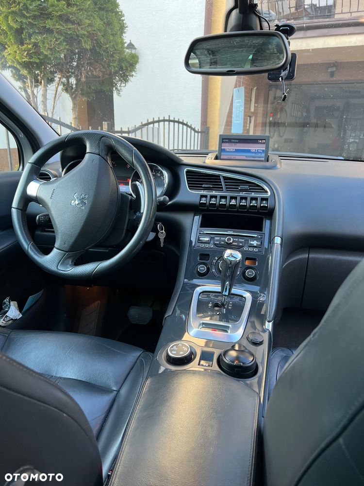 Peugeot 3008 - 18