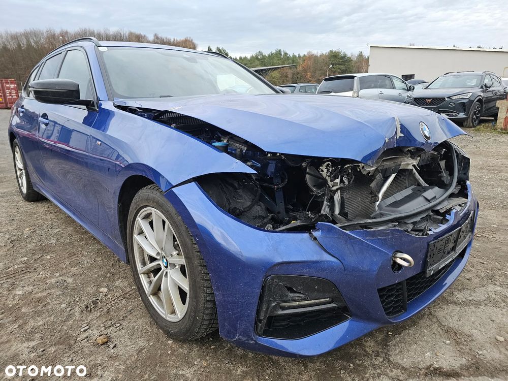 BMW Seria 3 320d xDrive Edition M Sport Shadow - 5