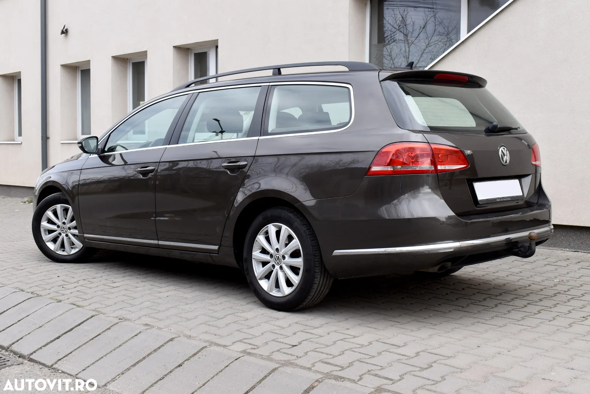 Volkswagen Passat Variant 1.6 TDI BlueMotion Technology Highline - 2