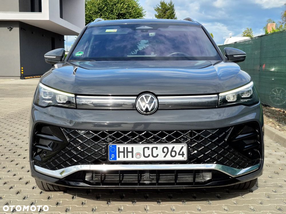 Volkswagen Tiguan 2.0 TDI SCR 4MOTION DSG R-Line - 4