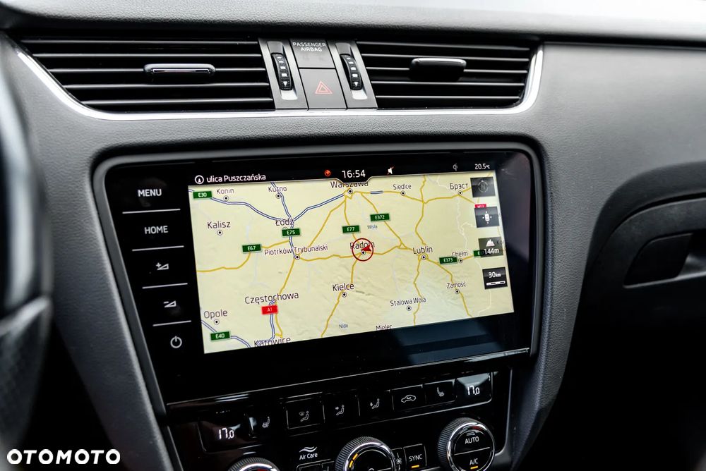 Skoda Octavia 2.0 TDI 4x4 DSG RS - 25