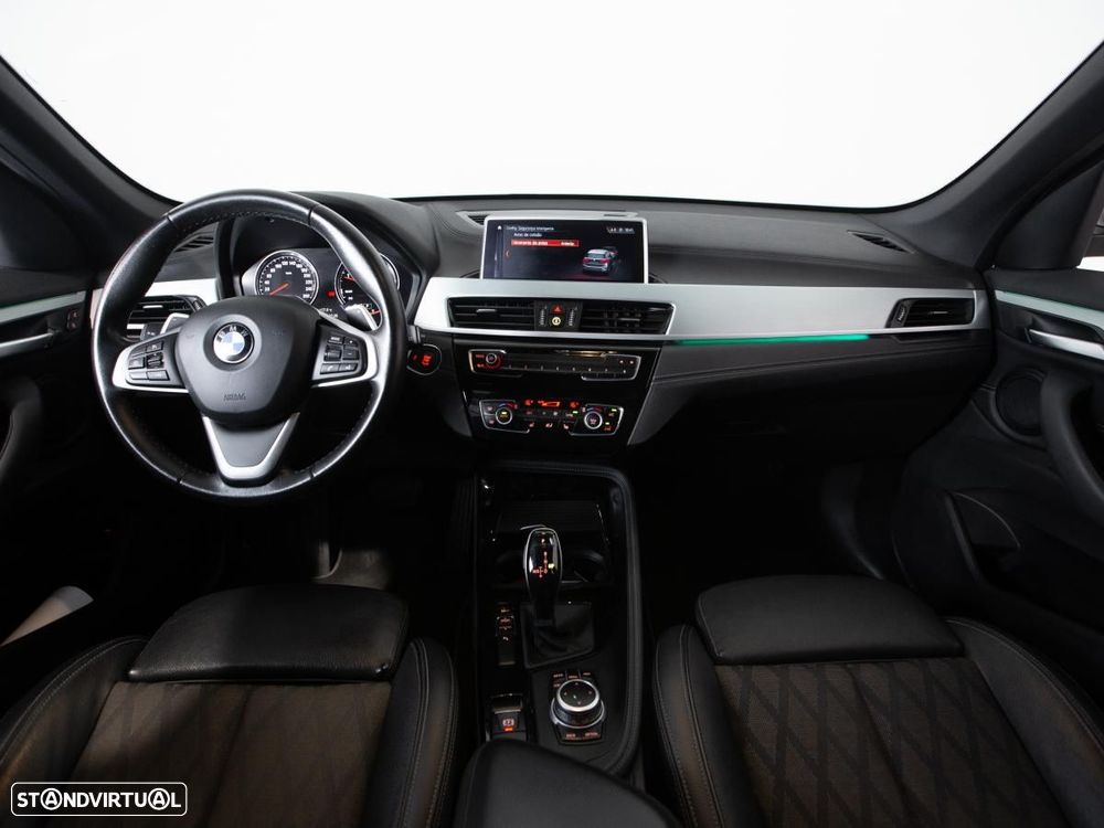 BMW X1 18 d sDrive xLine Auto - 6