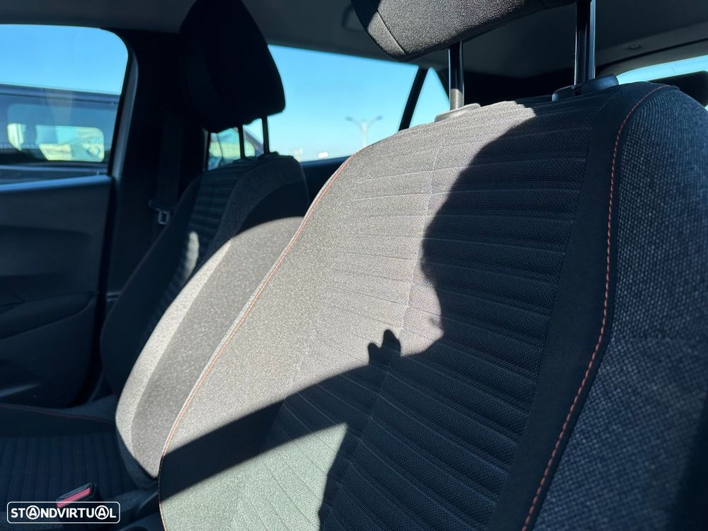 Peugeot 2008 1.5 BlueHDi Active Pack - 28