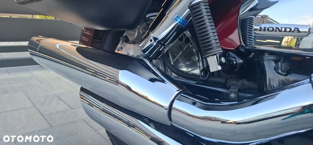 Honda VTX - 13