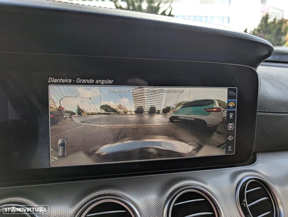 Mercedes-Benz E 300 d AMG - 24