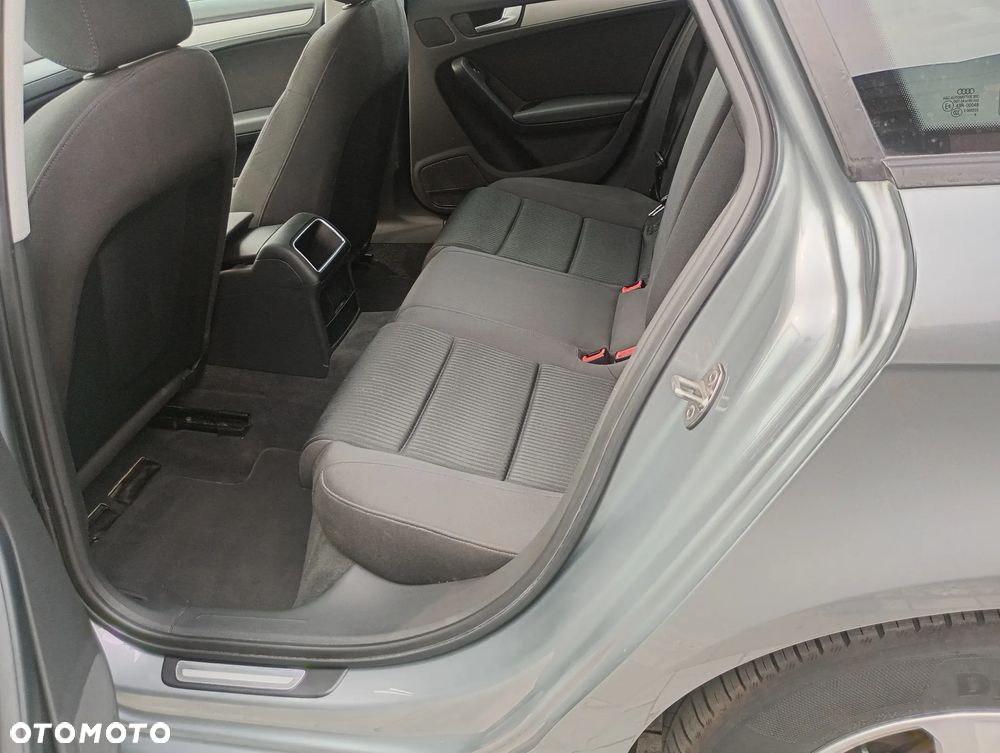 Audi A4 Limousine - 29