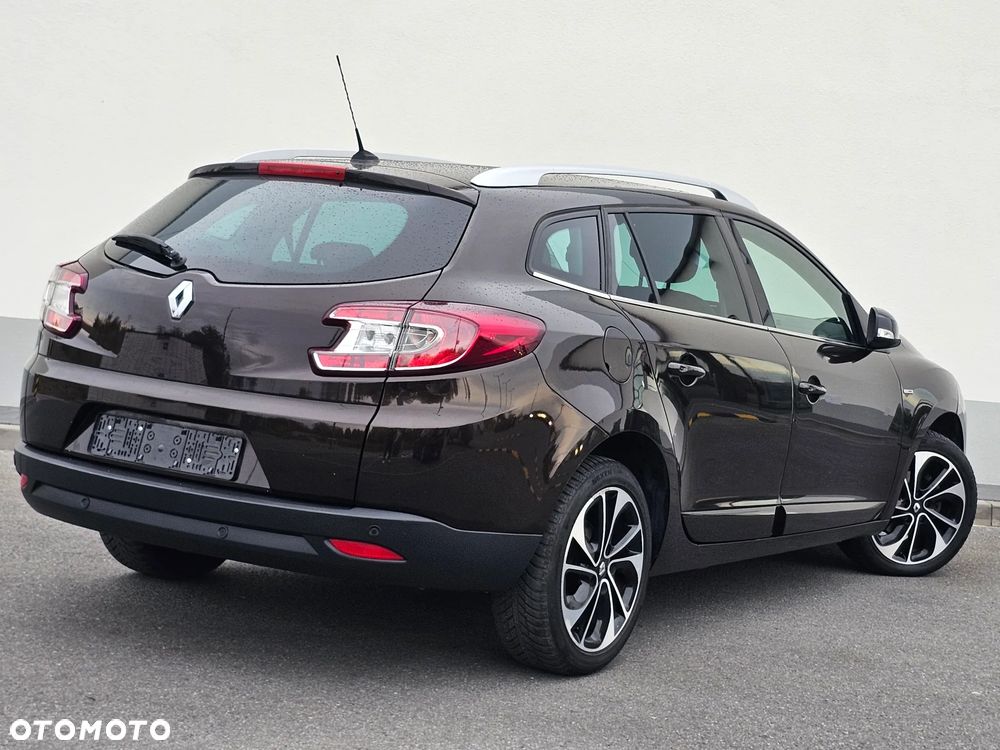 Renault Megane ENERGY TCe 130 BOSE EDITION - 8
