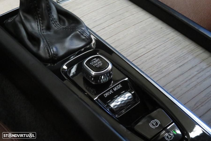 Volvo XC 60 2.0 D4 Inscription Geartronic - 17