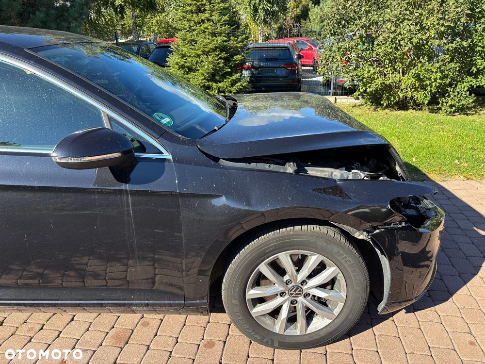 Volkswagen Passat Variant 2.0 TDI SCR DSG - 33