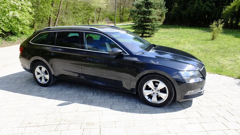 Skoda Superb 2.0 TDI Ambition - 7