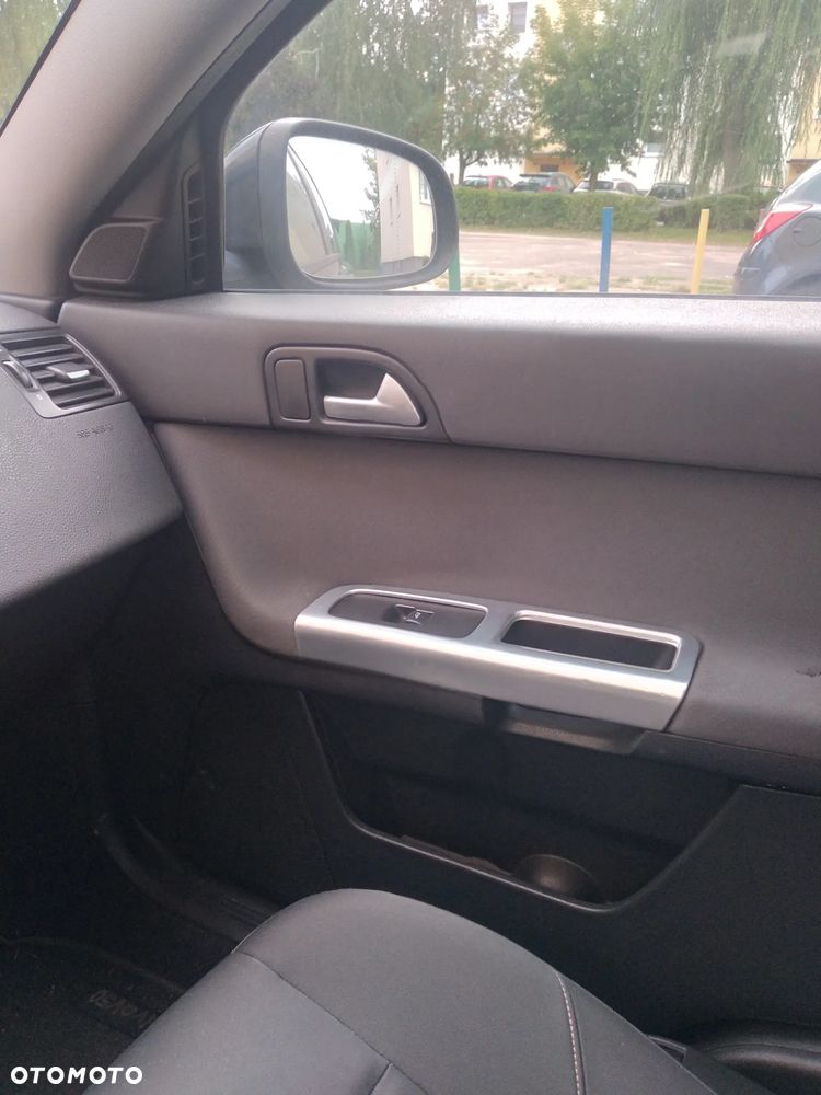 Volvo V50 DPF D3 Geartronic Momentum - 12