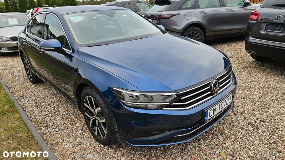 Volkswagen Passat 1.5 TSI EVO Business - 12