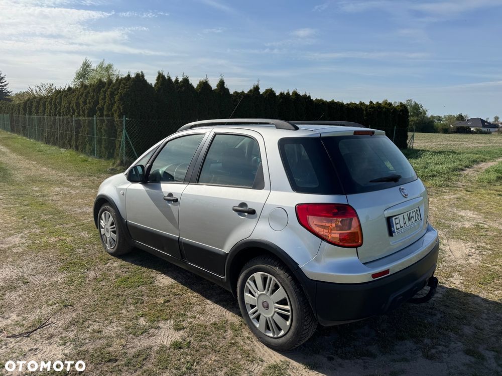 Fiat Sedici 1.6 16V 4x2 Fresh - 9