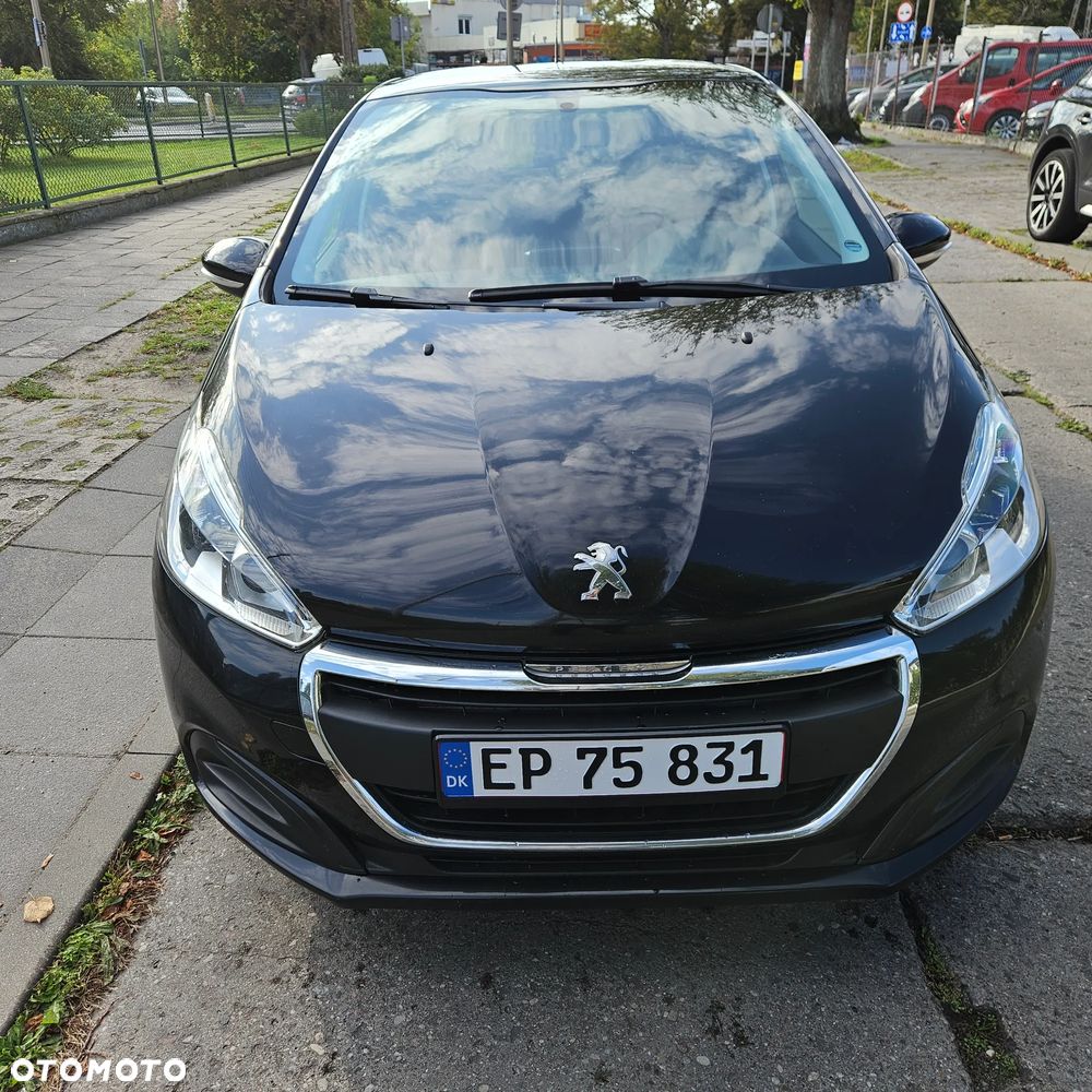 Peugeot 208 - 3