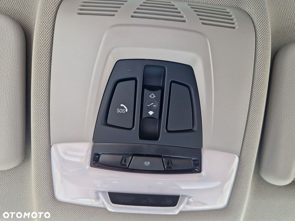 BMW Seria 2 220i GT Advantage sport - 22