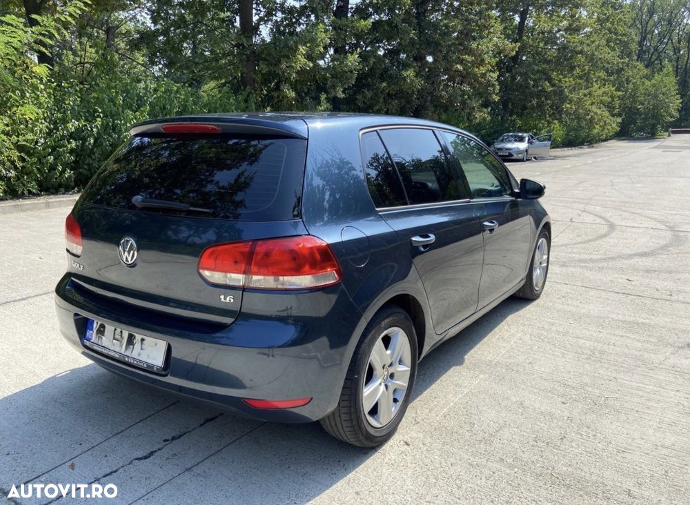 Volkswagen Golf 1.6 Comfortline - 7