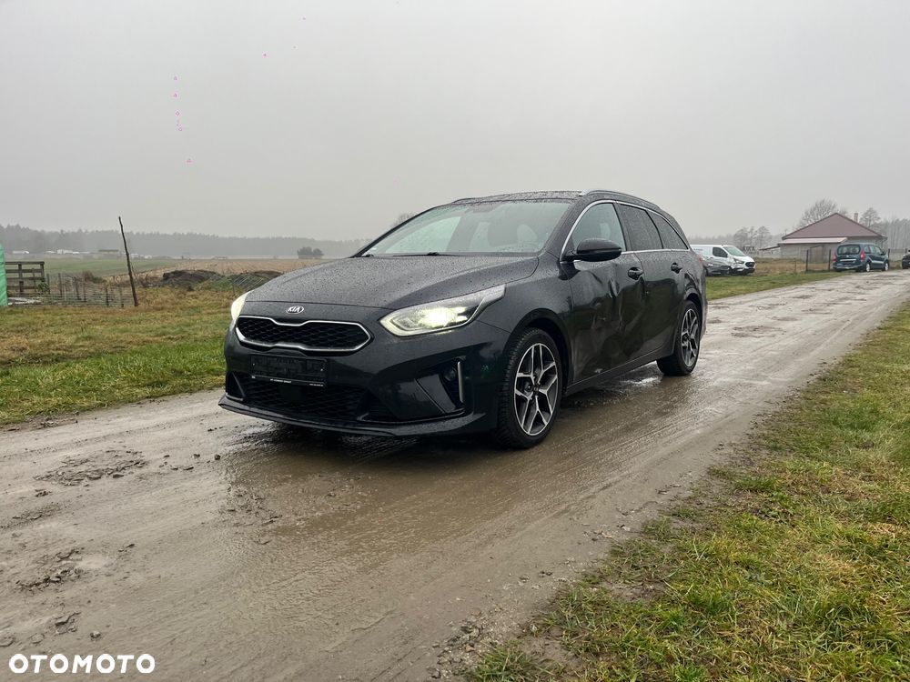 Kia Ceed 1.4 T-GDI DCT OPF GT Line - 2