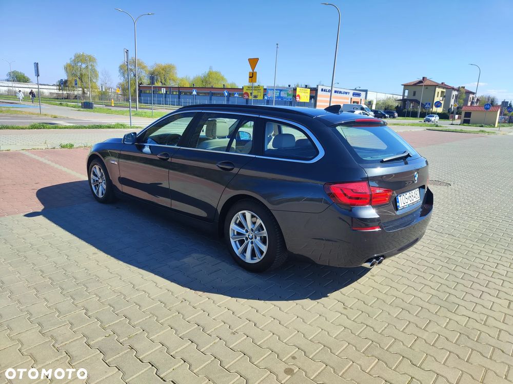 BMW Seria 5 520d Luxury Line - 4