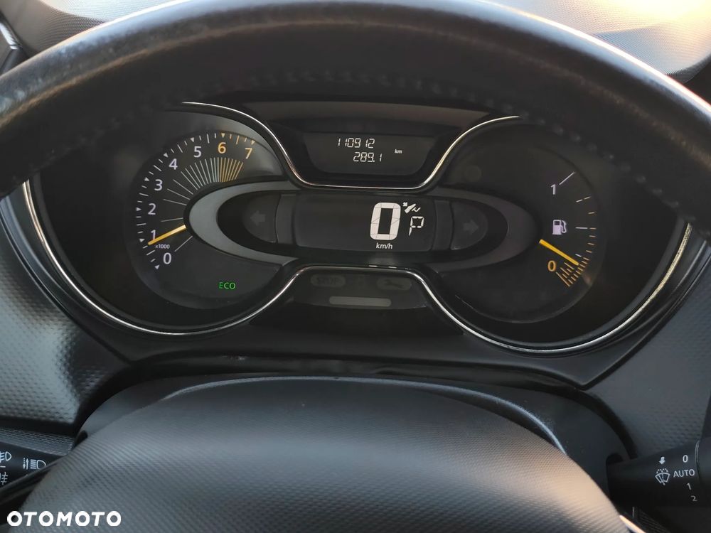 Renault Captur - 30